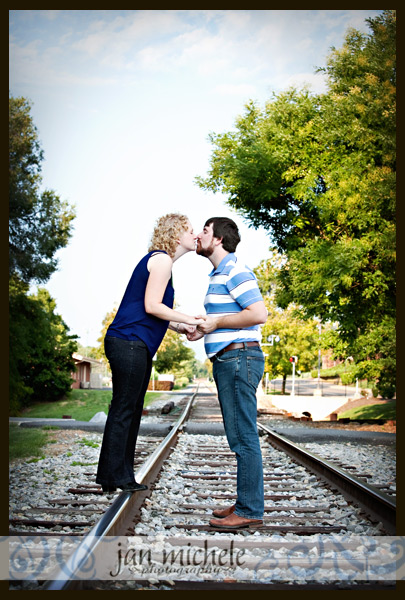 94 - Harrisonburg Engagement Picture
