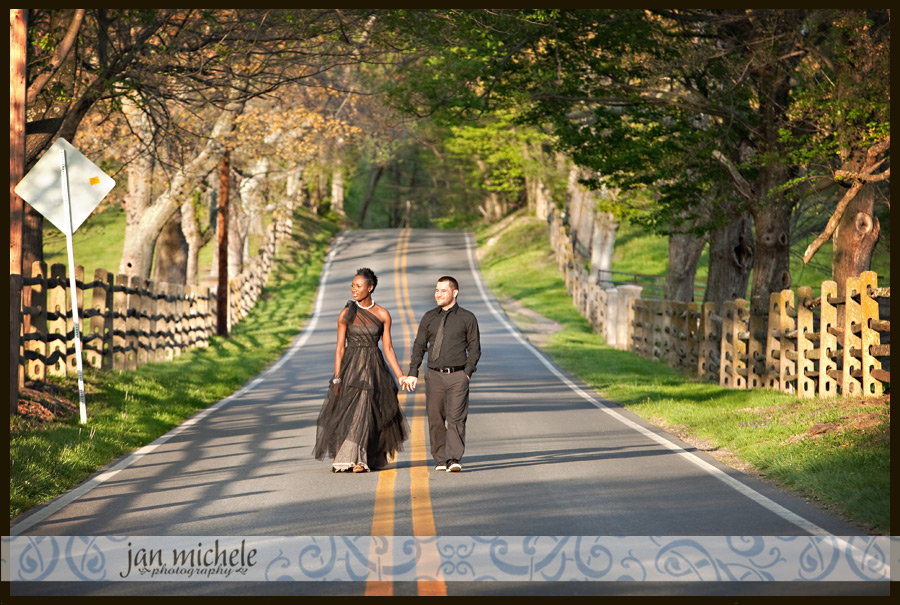 89 - Sugarloaf Mountain Engagement Picture