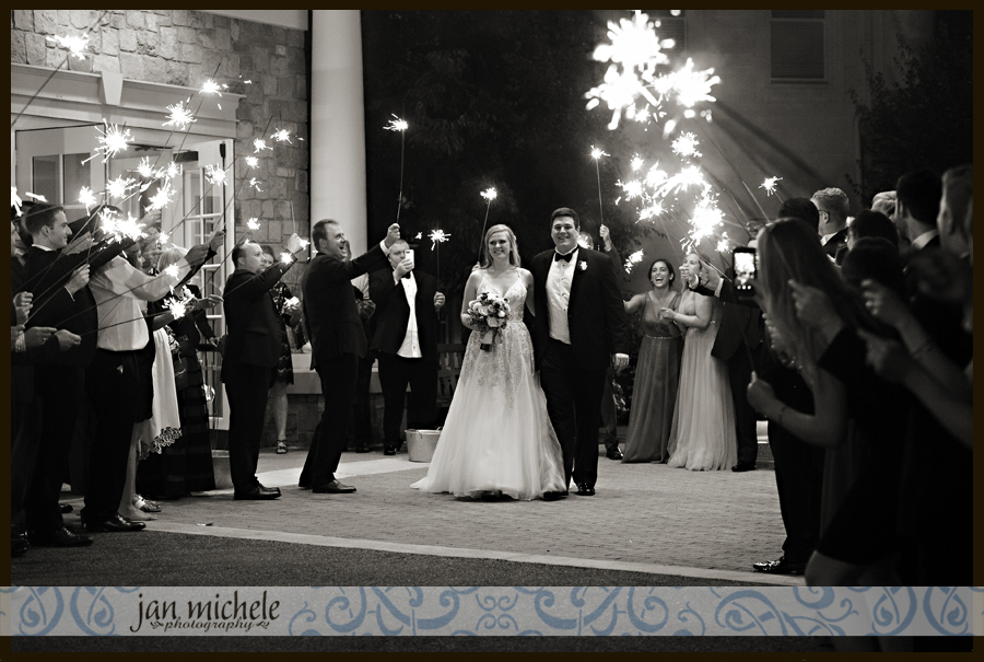 6444 Army Navy Country Club Wedding Picture