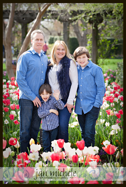047 Dallas Arboretum Family Photo