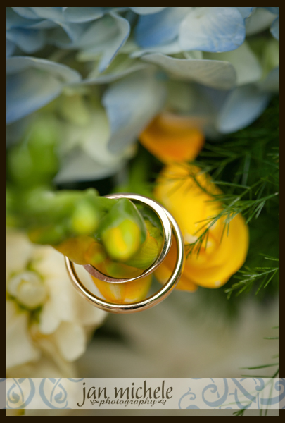 1016 Lincoln's Cottage Wedding Picture
