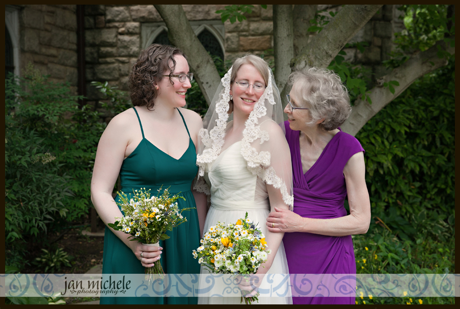 3049 Lincoln's Cottage Wedding Picture