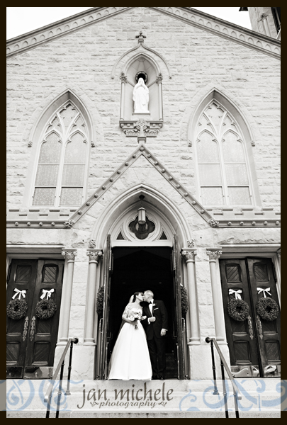 3123 St. Mary's Catholic Church Alexandria Wedding